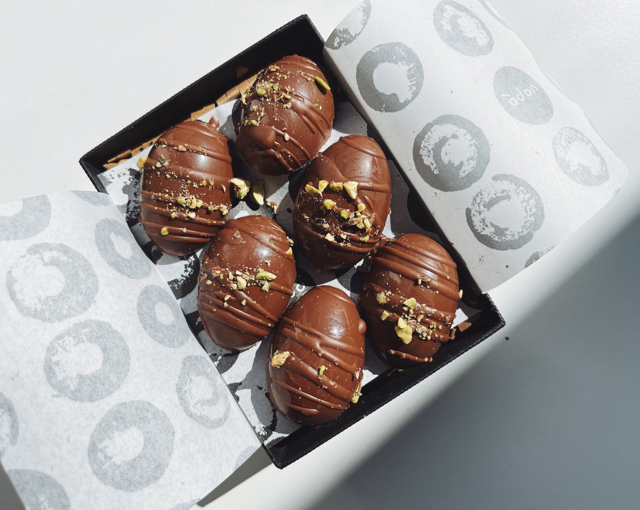 Pistachio Crunch | Egg Box